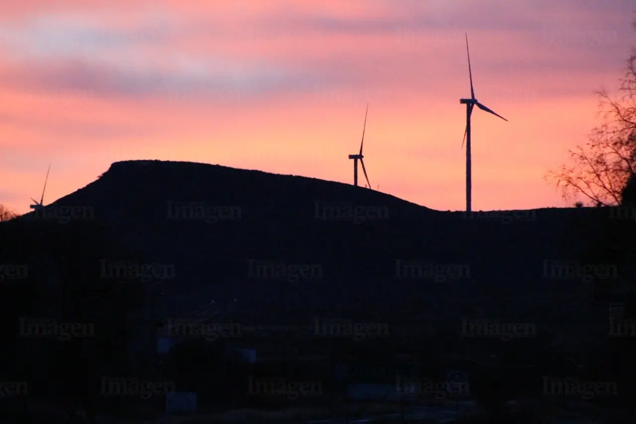 El ocaso un bello regalo de nuestro cielo |