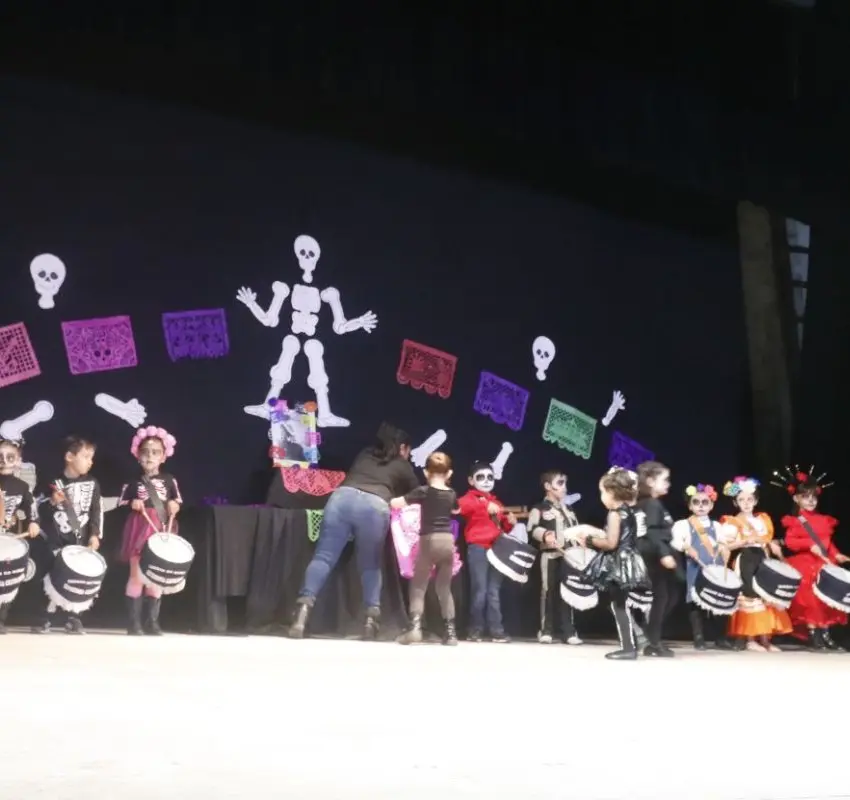 Festival “Jerezano Hasta los Huesos”: Niños presentan “Danza Huesitos” en el Teatro Hinojosa