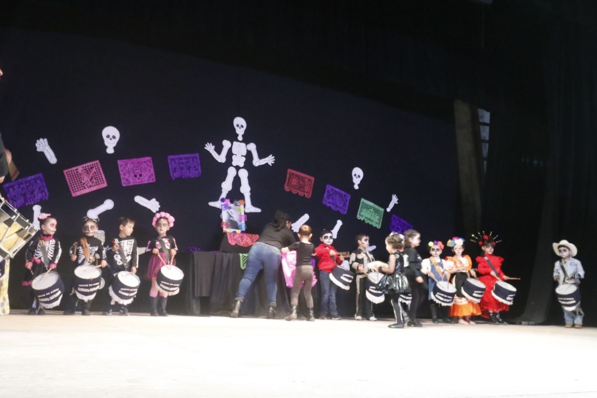 Festival “Jerezano Hasta los Huesos”: Niños presentan “Danza Huesitos” en el Teatro Hinojosa