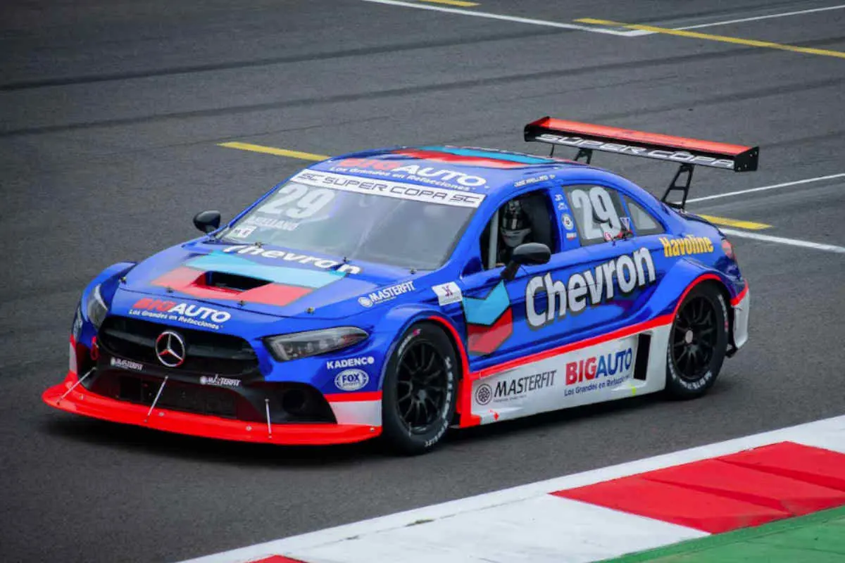 José Arellano en Mérida por compromiso final de Gran Turismo México |