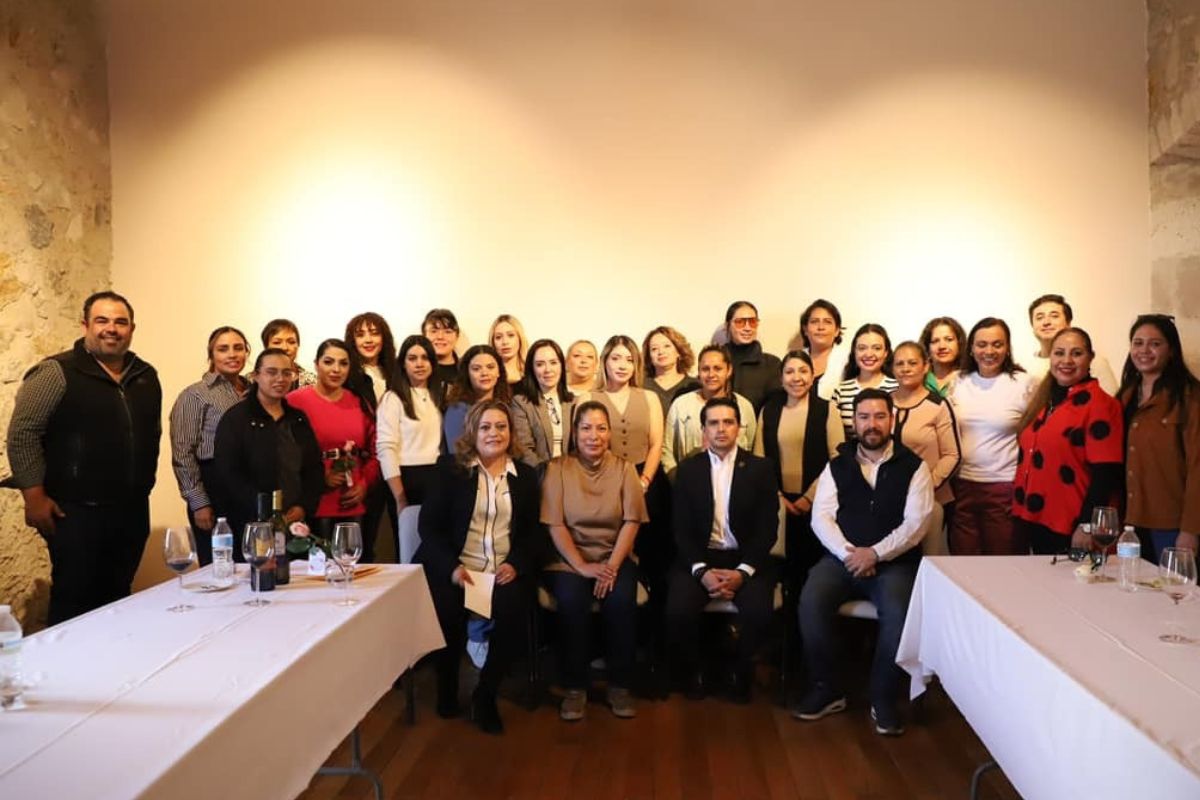 Cierra con éxito capacitación de mujeres emprendedoras en Fresnillo