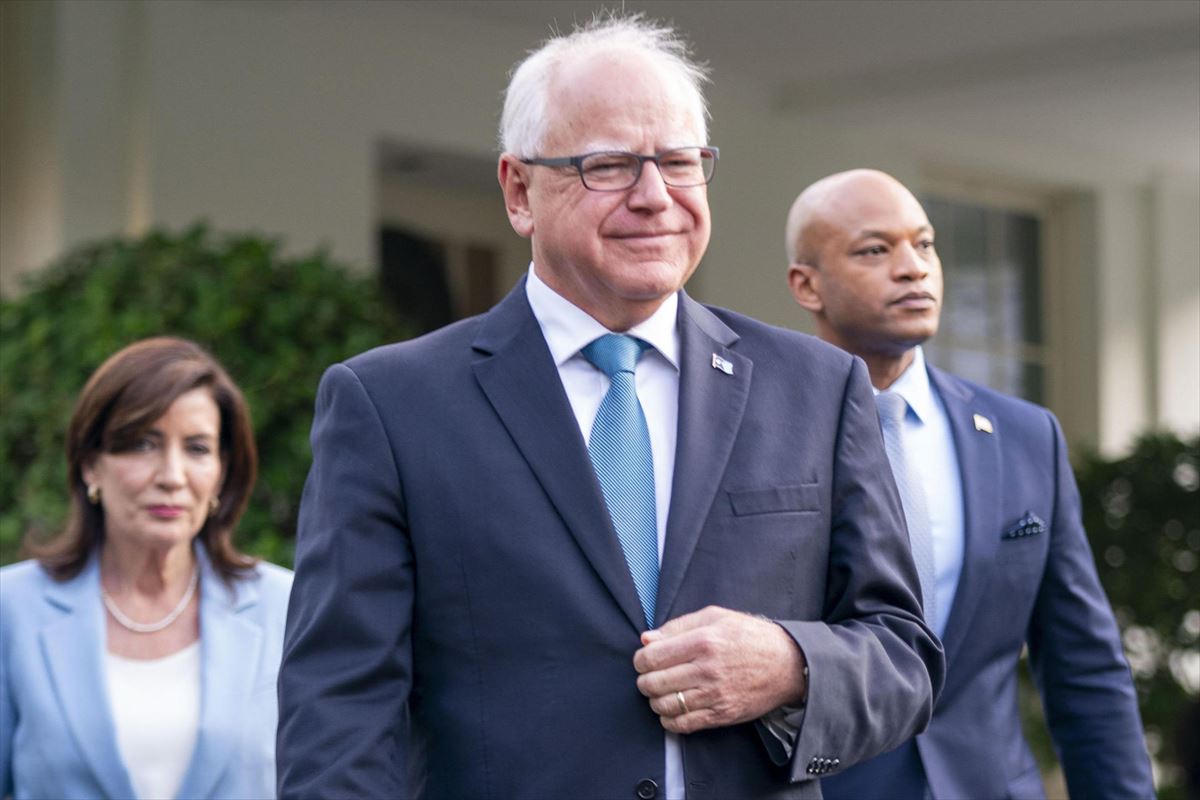 Kamala Harris elige a Tim Walz como su candidato a vicepresidencia: ¿Una apuesta segura?