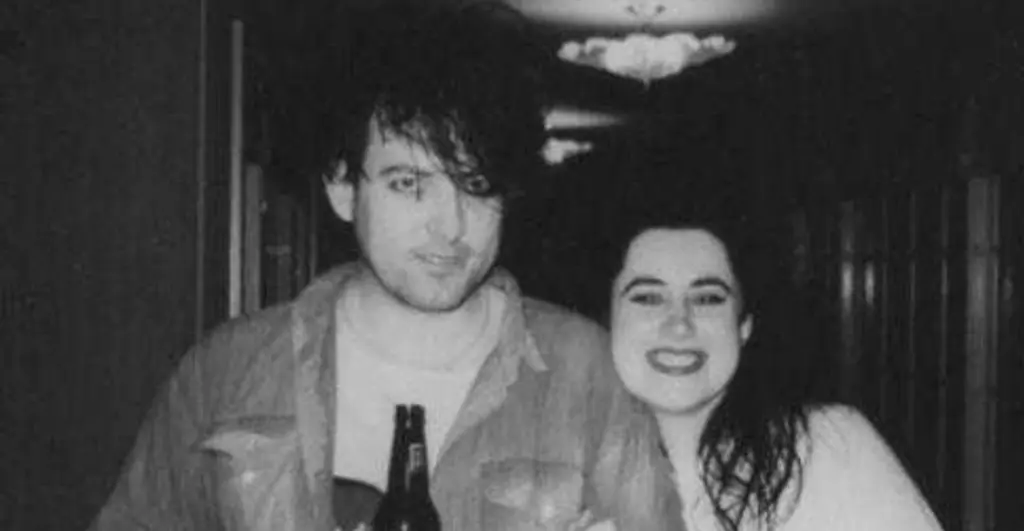 Así fue como Mary Poole ayudó a armar el tracklist de Songs of a Lost World de The Cure |