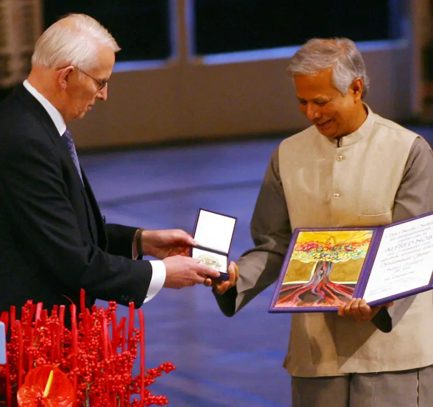 Muhammad Yunus, Premio Nobel de la Paz y Padre de los Microcréditos, Dispuesto a Liderar el Gobierno Interino de Bangladesh