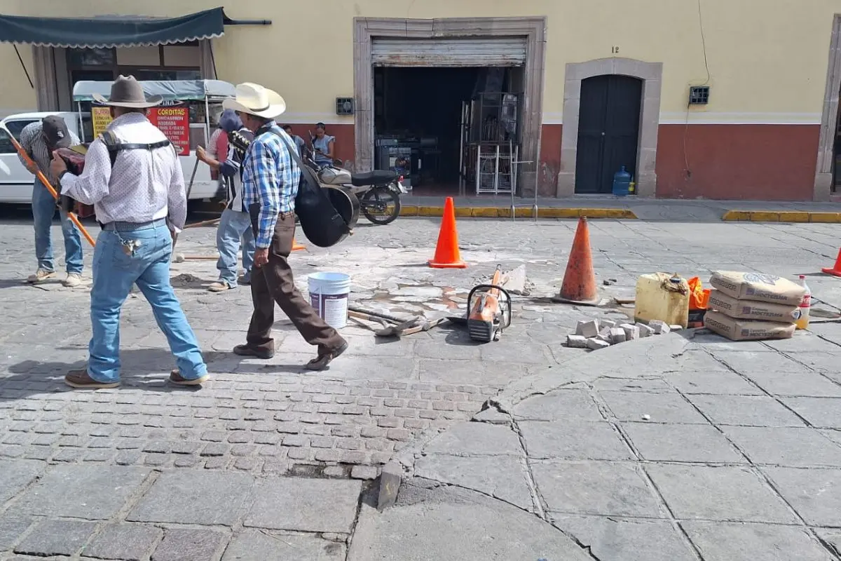 Obras Públicas de Jerez finaliza trabajos de bacheo en las calle de la Parroquia Libertad hasta San Luis |