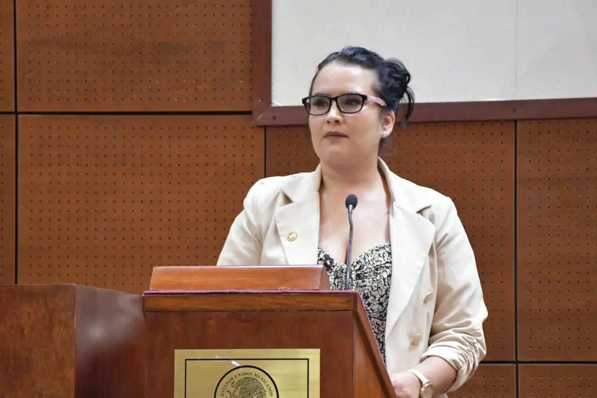 Van por sanciones contra quienes instiguen al suicidio |