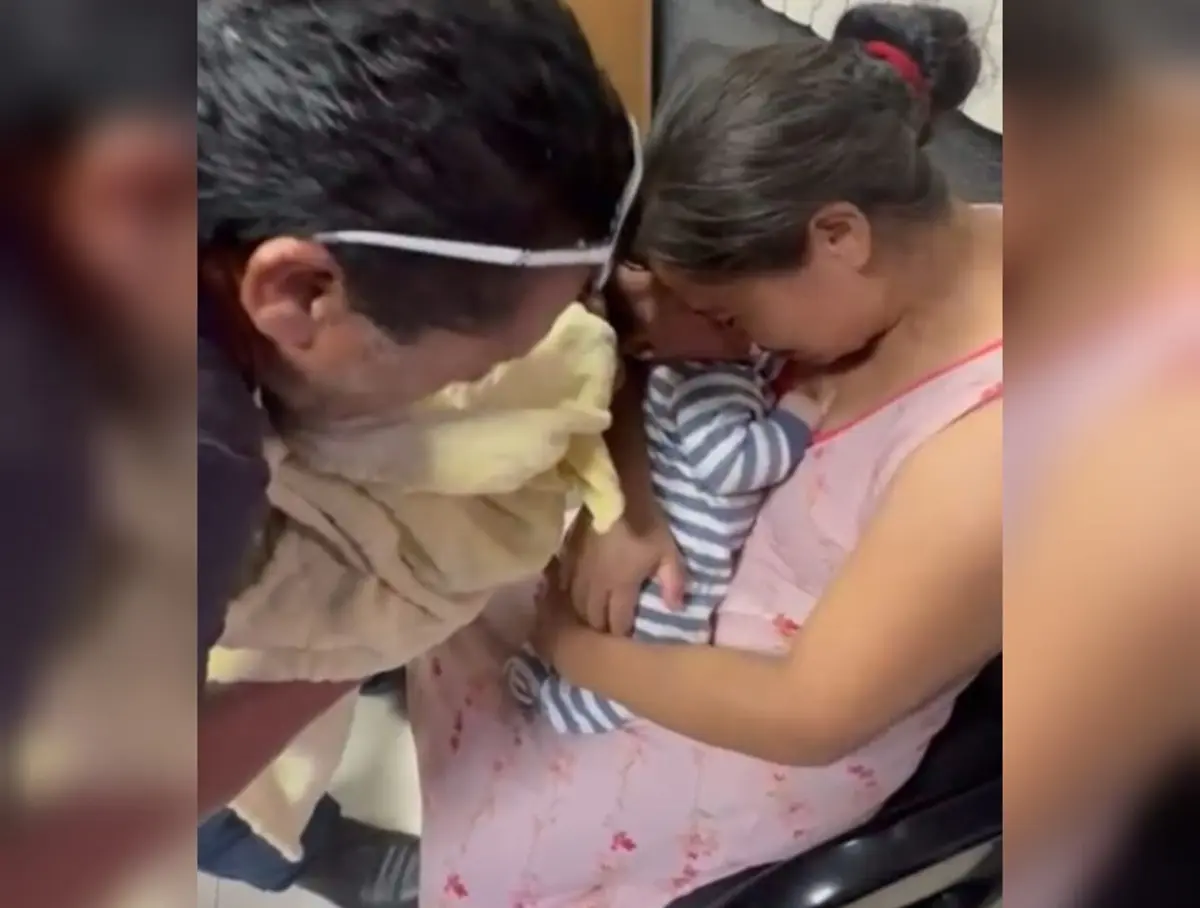 Video Así fue el reencuentro del bebé robado y su madre en Nuevo León |