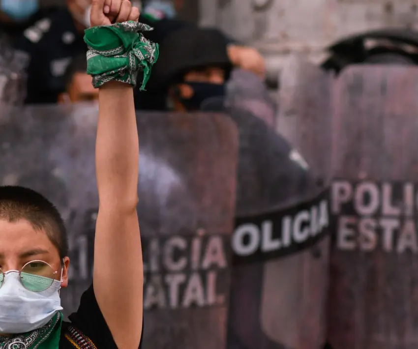 Violencia y crimen en el Estado de México: Asesinatos, feminicidios y denuncias de usurpación de funciones