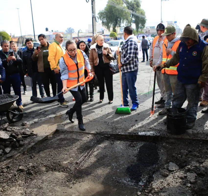 Repararán 50% de calles de Ecatepec en 100 días con “Bachetón”