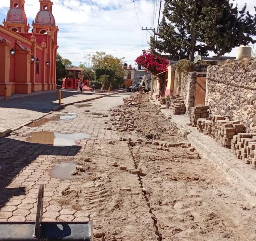 Rehabilitan infraestructura hídrica en Ezequiel Montes