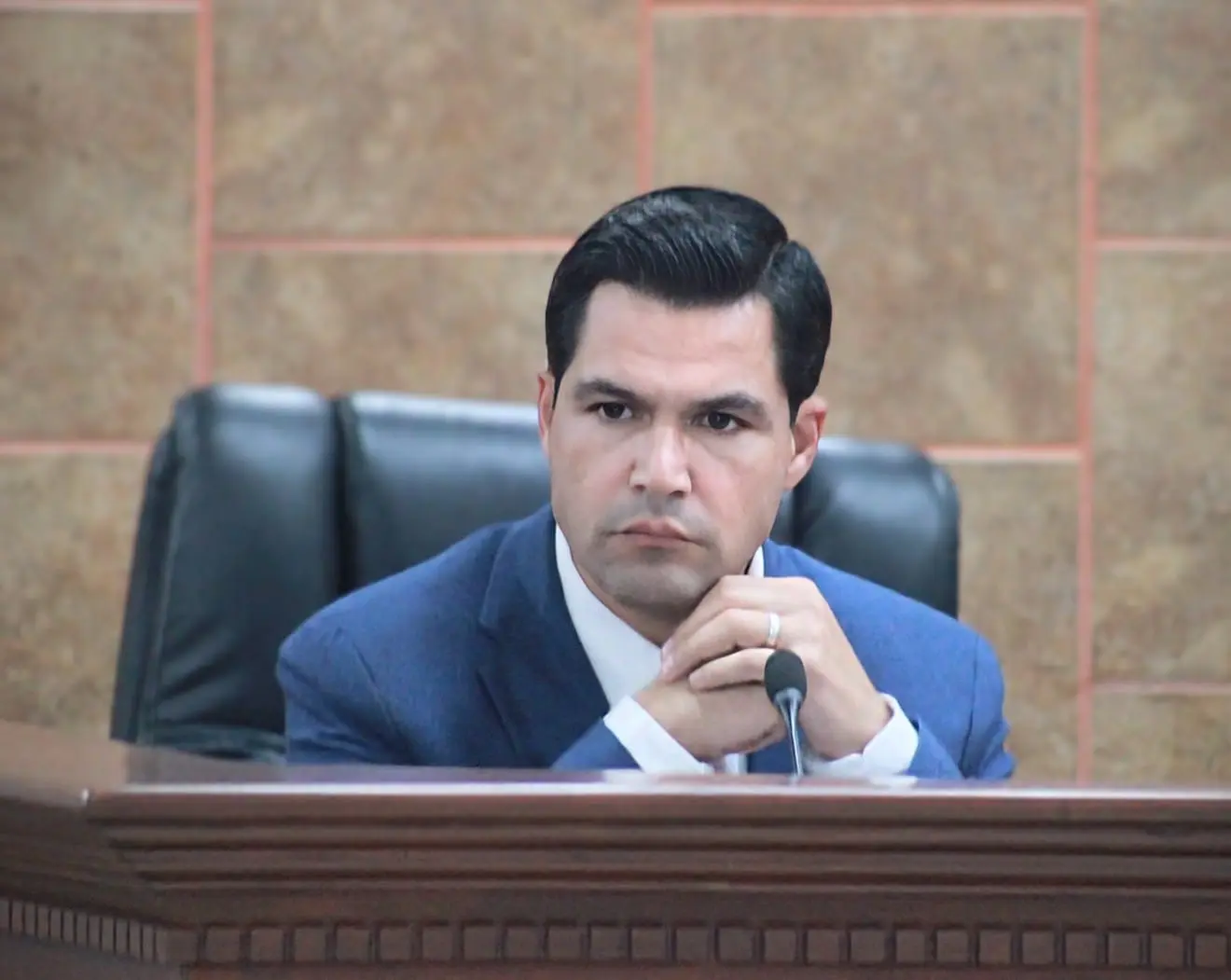 DIP HUMBERTO VALLE PROPONE QUE SE CAPACITE AL PERSONAL DE CASETAS DE COBRO PARA ATENDER SITUACIONES DE URGENCIA | DIP HUMBERTO VALLE PROPONE QUE SE CAPACITE AL PERSONAL DE CASETAS DE COBRO PARA ATENDER SITUACIONES DE URGENCIA