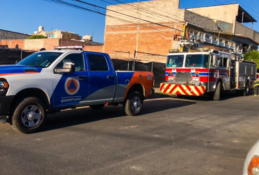 Caída de tanque provoca fuga de gas en Lomas de Casa Blanca