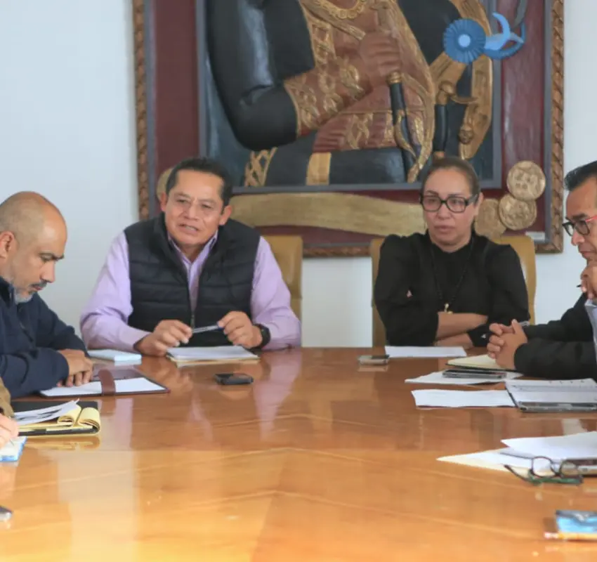 Combate Azucena Cisneros crisis hídrica en Ecatepec