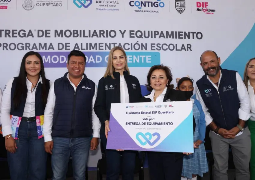 Entrega Car Herrera equipamiento para las aulas cocina escolares