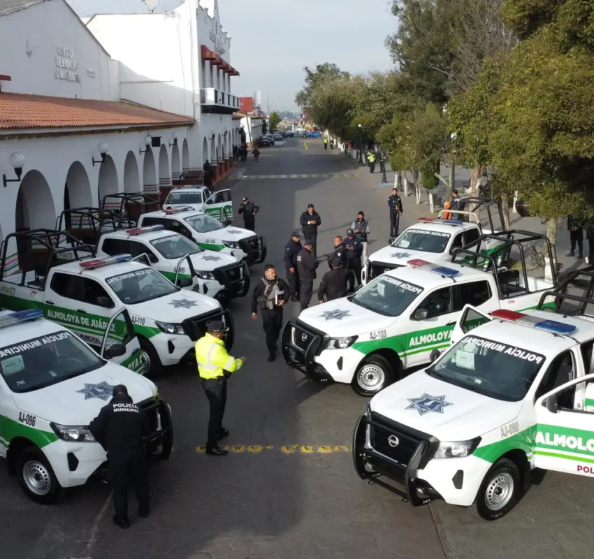 Entregaron 30 patrullas en Almoloya de Juárez para reforzar la seguridad