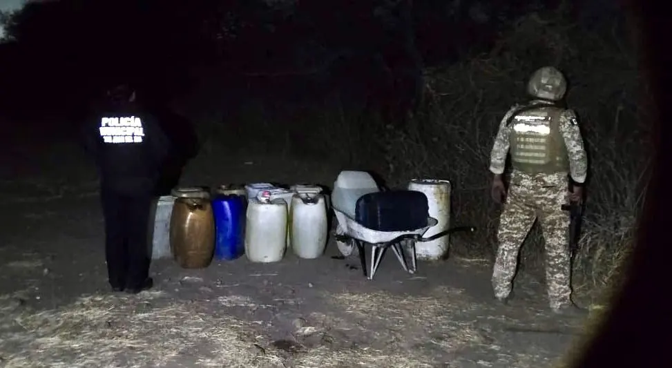 Localizan más de 850 litros de hidrocarburo en SJR | Localizan más de 850 litros de hidrocarburo en SJR 2   Noticias