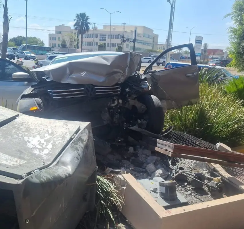 Muere al volante