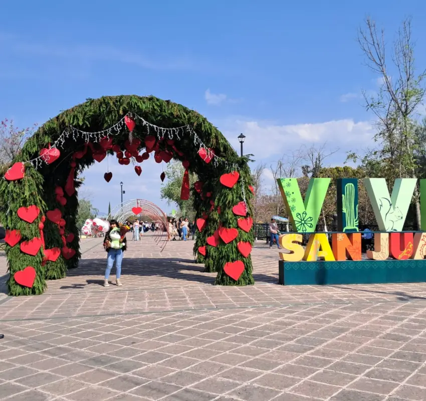 San Juan del Río se viste de romanticismo