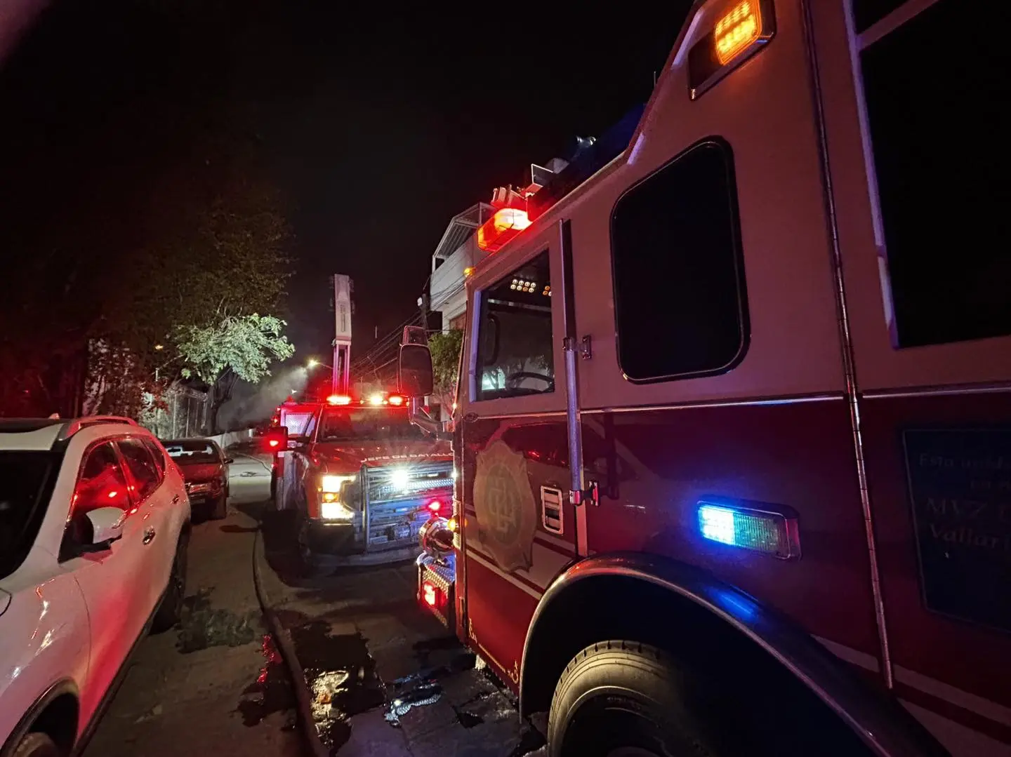 Se incendia vivienda improvisa en Los Fresnos 1   Noticias de