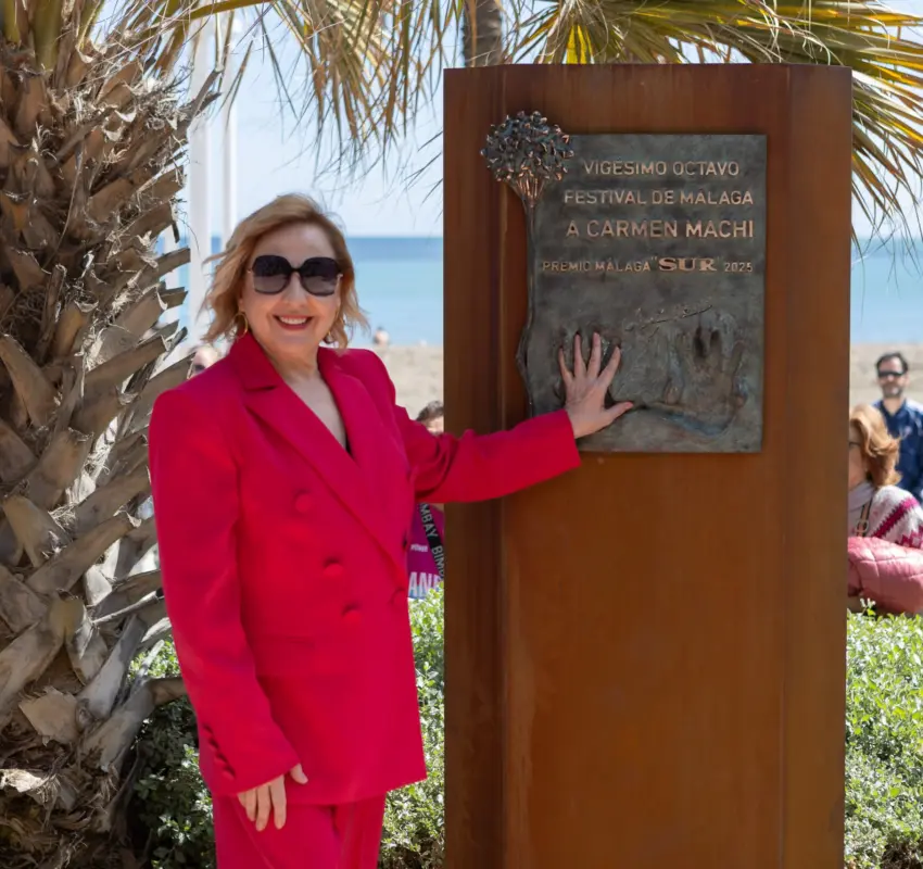 Carmen Machi recibe emocionante homenaje y buenas películas luchan por la Biznaga