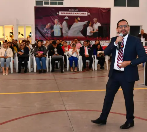 DIFEM Entrega Mobiliario para 51 Casas de Día en el Estado de México | Fortalecimiento de Atención Integral para Adultos Mayores