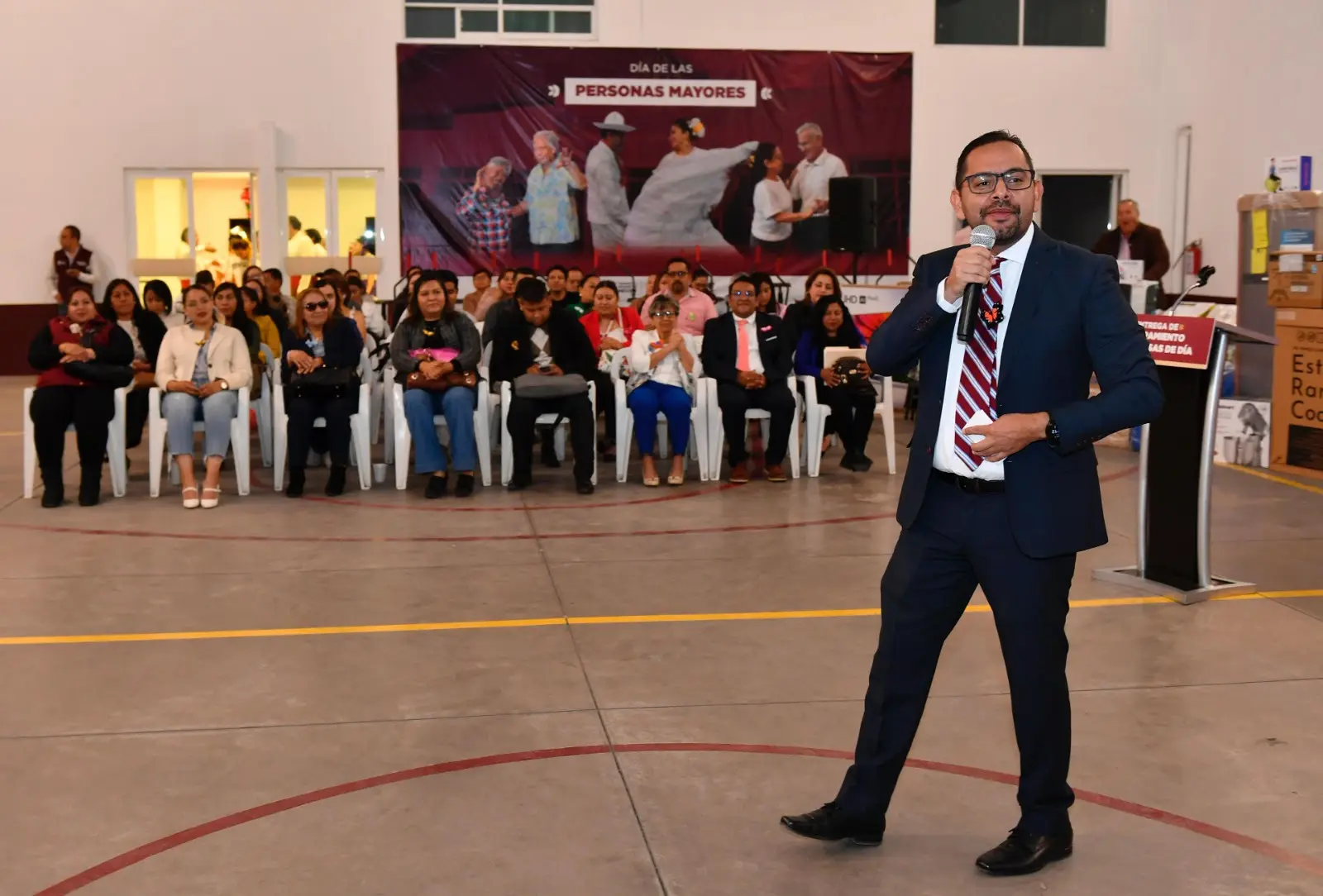 Entrega oficial de mobiliario para Casas de Día en el Estado de México por parte del DIFEM