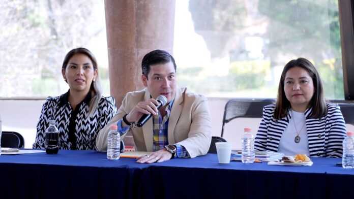 El Marqués, primer municipio del estado en capacitarse en perspectiva de  género