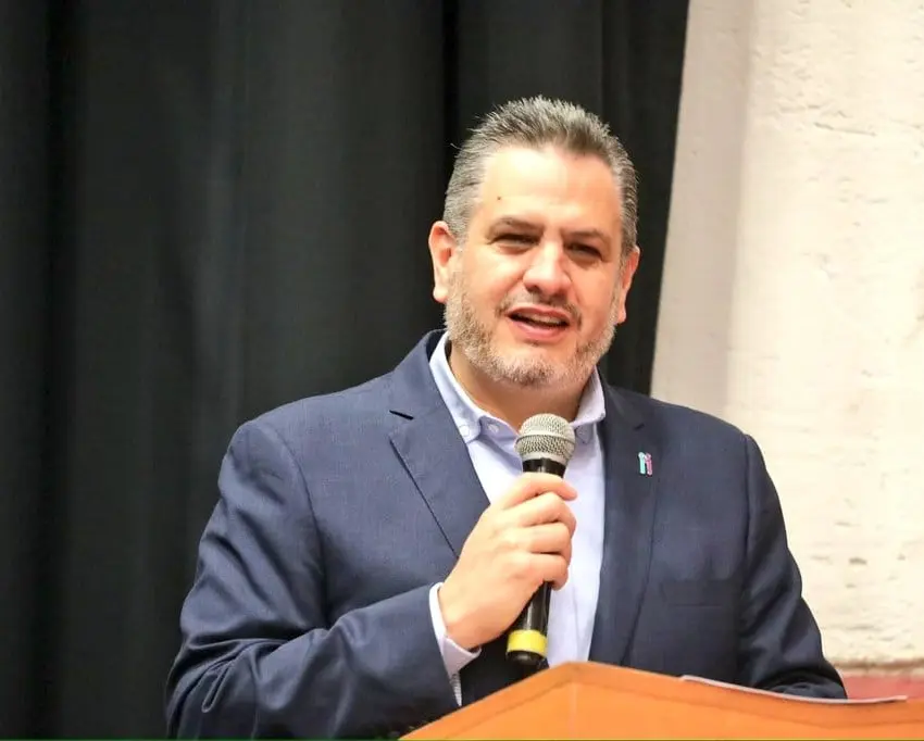 Exdiputado panista ofrece no llevar a militantes a votar por él en elección judicial