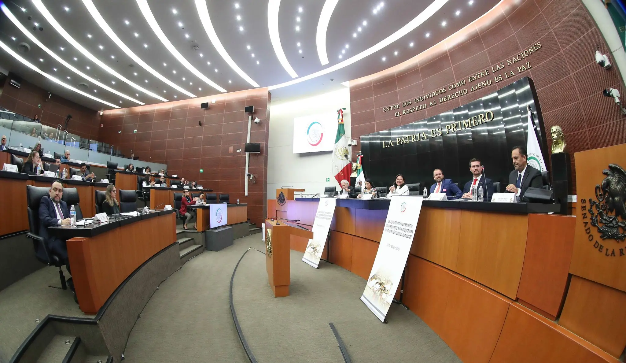 Impulsan ley para garantizar derechos de pueblos indígenas y
