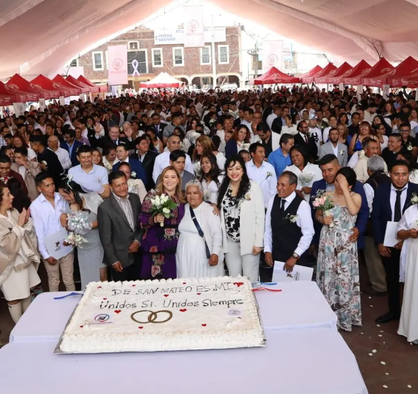 Matrimonios colectivos en San Mateo Atenco