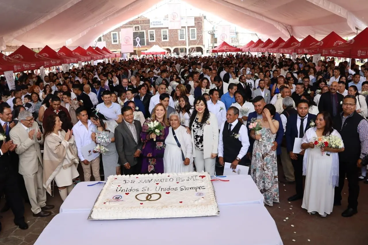 Matrimonios colectivos en San Mateo Atenco amor con papeles en