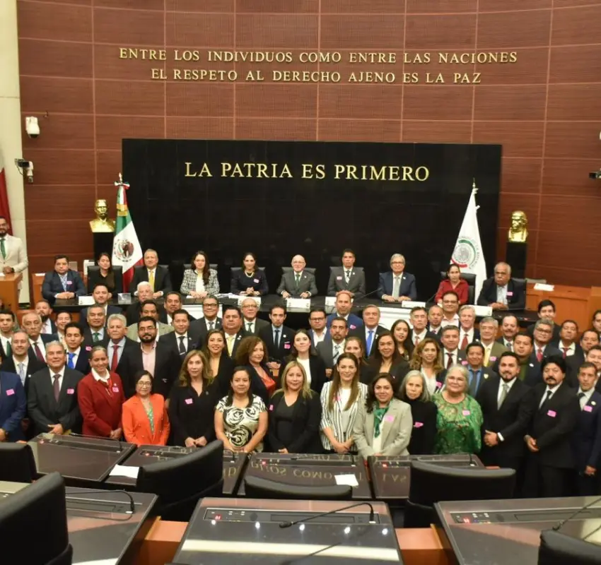 Presenta Romy Rojas propuestas legislativas en el Senado de la República