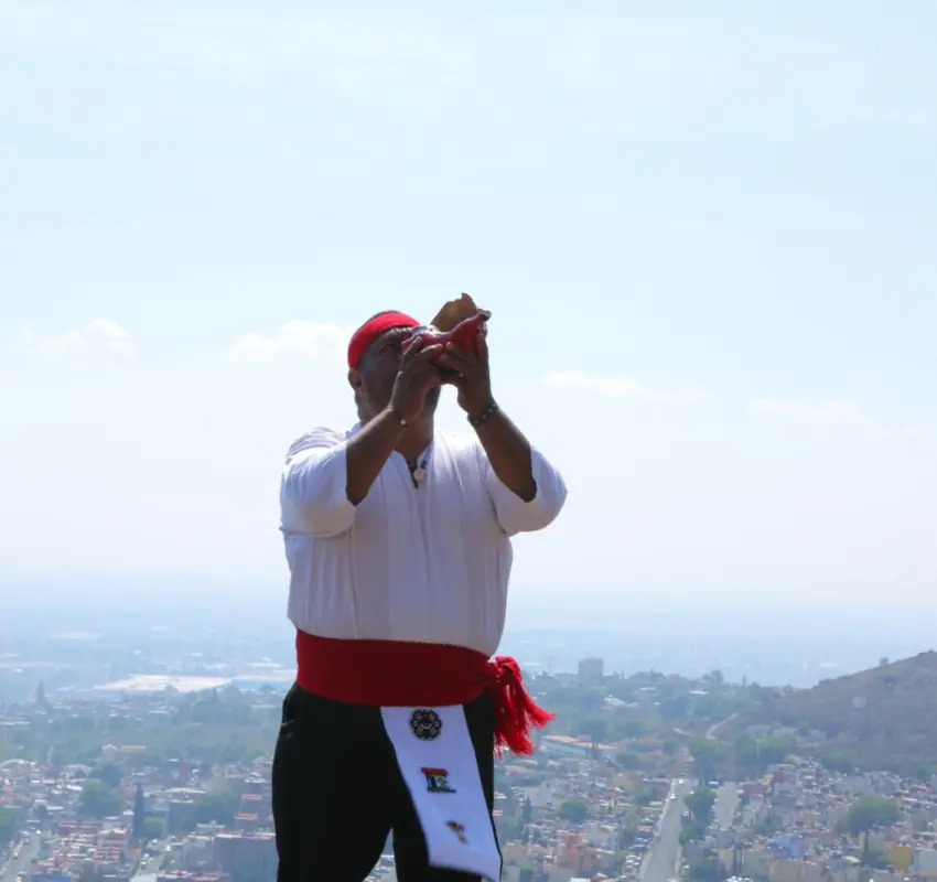 Rescató Ecatepec zonas arqueológicas del cerro Ehecátl