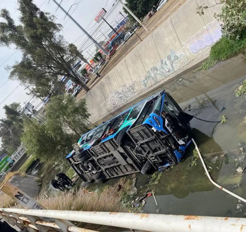 Segunda víctima mortal de caída de Qrobús a dren El Arenal