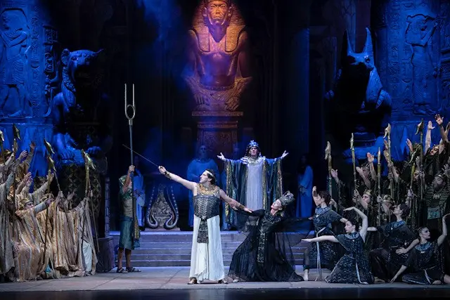 Monumental puesta en escena de Aida en Teatro Cervantes de Málaga