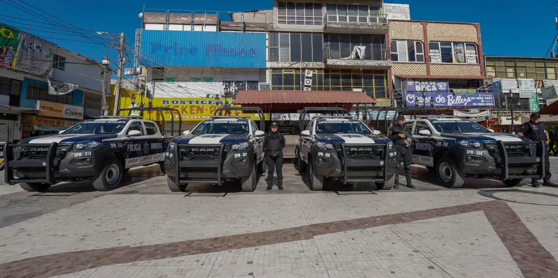 Administración saliente sustrajo armas de Los Reyes La Paz