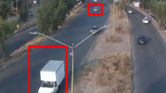 Ecatepec: Aseguran vehículo vinculado con robos a transporte de ...