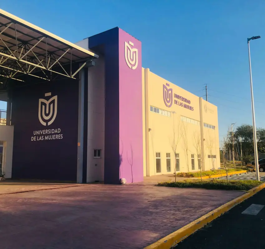 Convocatoria para la Universidad de las Mujeres hasta el 30 de abril