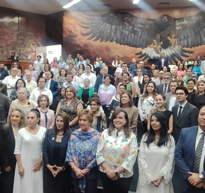 Derecho UAQ reconoce a sus catedráticas