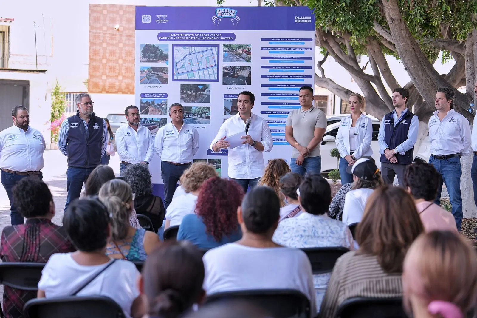 Entrega Felifer Macías trabajos de Alcalde en Acción en Ex