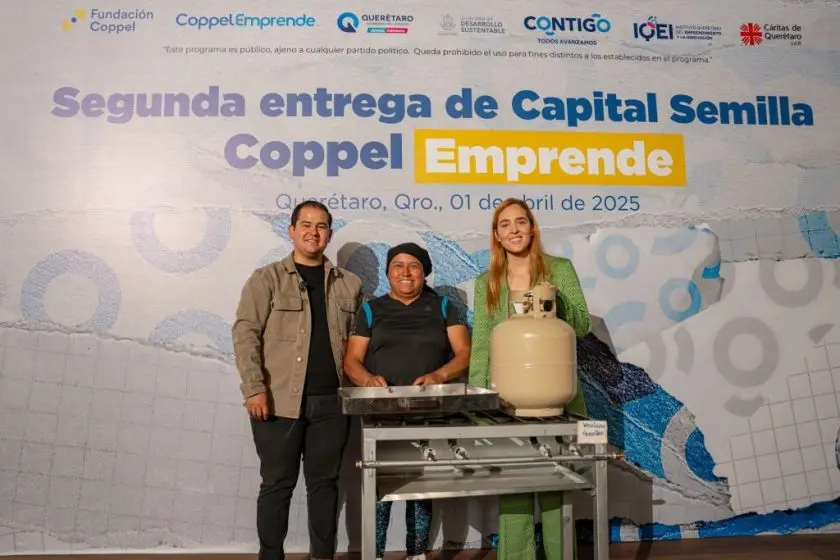 Entrega IQEI apoyos de Capital Coppel Emprende