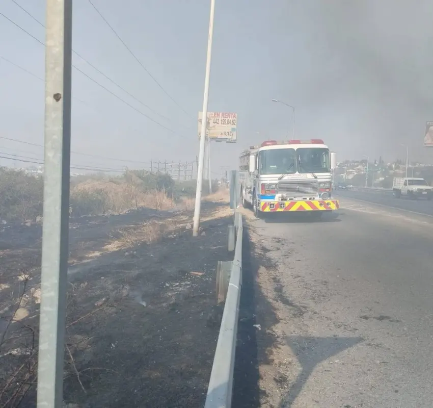 Fuego consumió 10 hectáreas de un predio en Corregidora