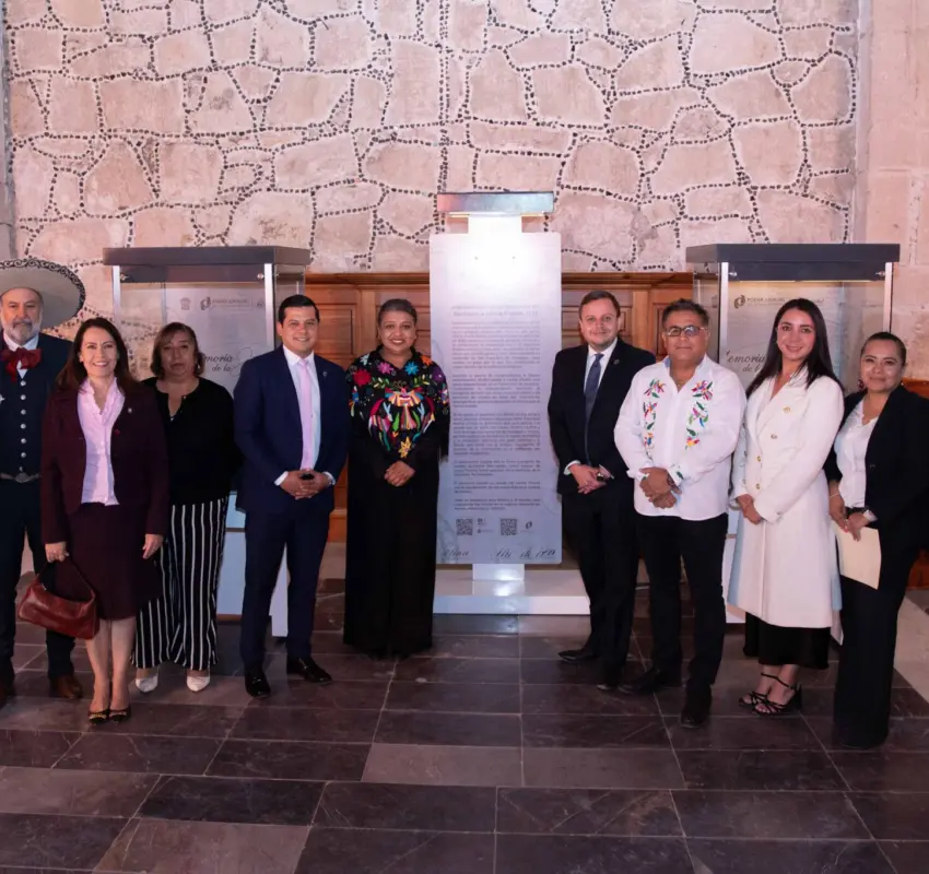 Homenaje a Leona Vicario: PJEM