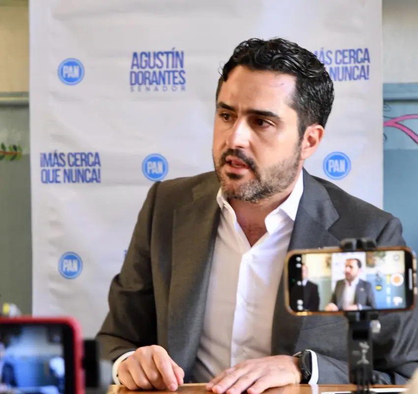 Lamentó A. Dorantes la poca… educación de abucheadores en evento del Tren M-Q