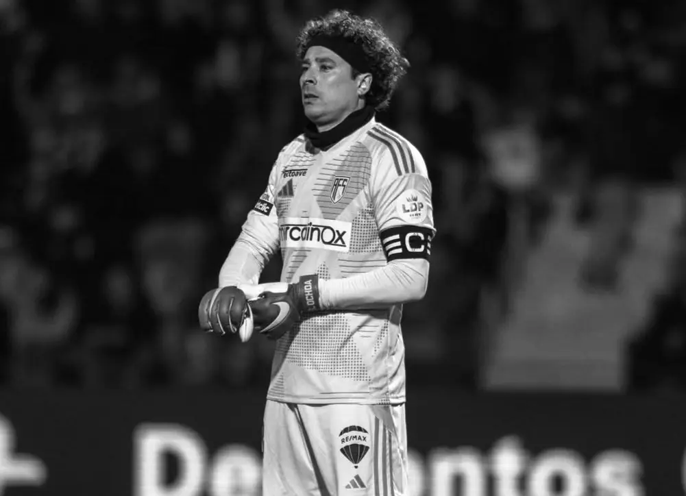 Memo Ochoa a punto de descender ahora con AVS   Primero Editores