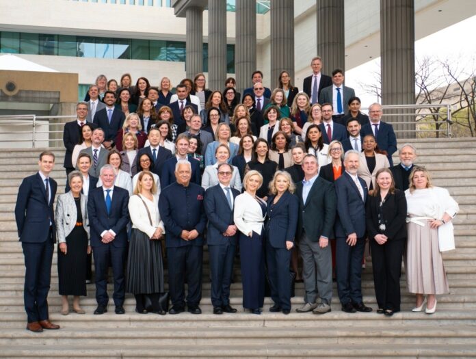 Jueza representa al PJEdomex en foro estadounidense sobre adopción ...