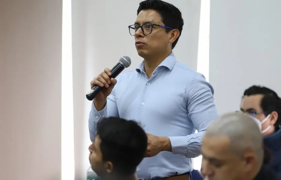 Reestructuración del Doctorado en Ingeniería retos actuales JR