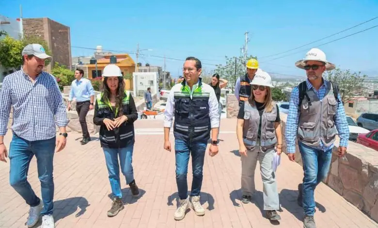 Supervisa Chepe Guerrero obras en La Negreta y Santa Bárbara