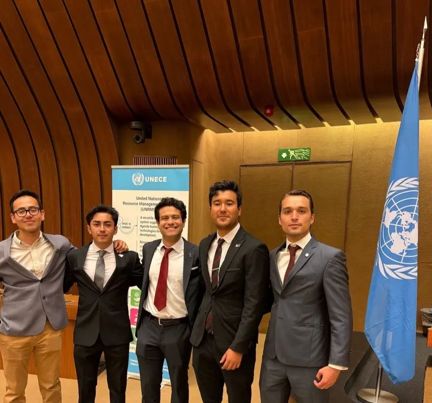 Talento queretano presenta proyecto energético en ONU