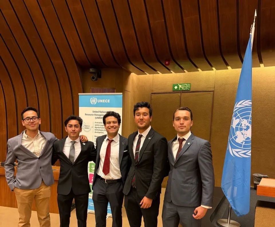 Talento queretano presenta proyecto energético en ONU   Noticias